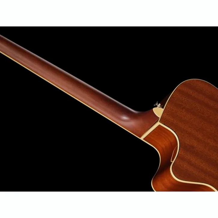Recension av Fender Kingman Bass SEB WN: ljud och komfort i detalj
