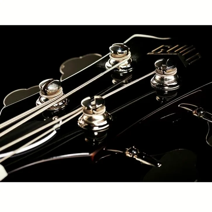 Guild Starfire I Bass Vintage Walnut test, komplett och tekniskt