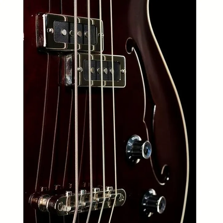Guild Starfire I Bass Vintage Walnut test, komplett och tekniskt