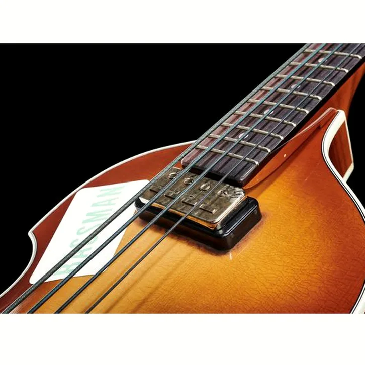Höfner Violin Roof Top Bass 69 test, teknisk analys och omdöme