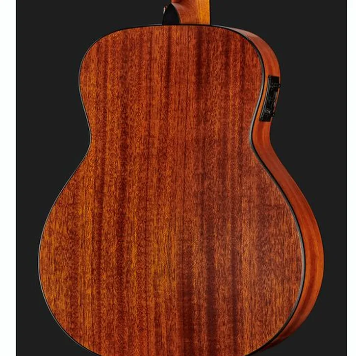 Test och recension av Harley Benton GS-Travel-E Bass Mahogany