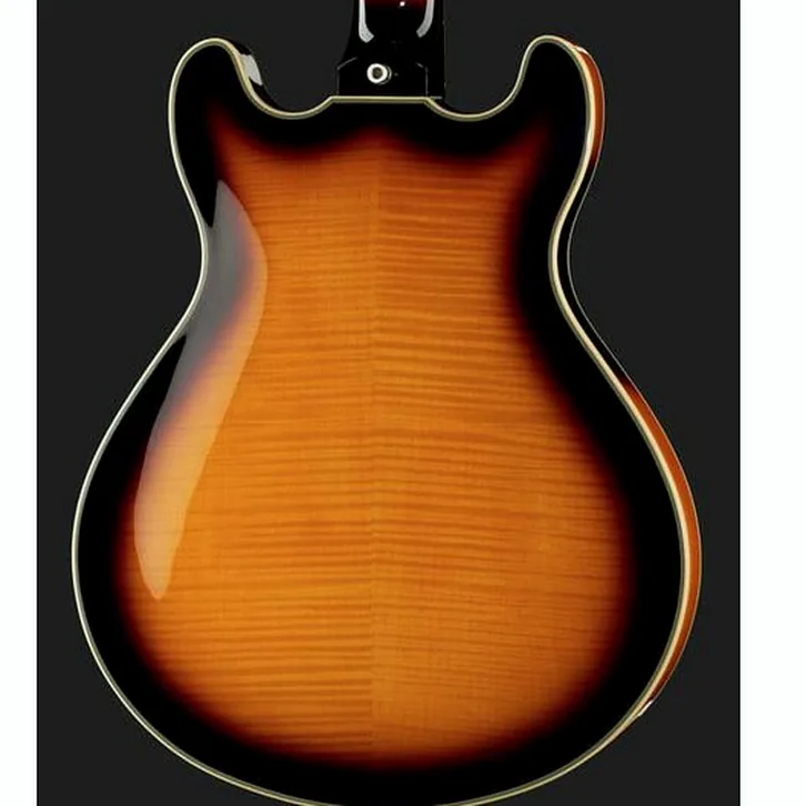 Test av Warwick RB Star Bass 4 VSTHP: för nybörjare och vana basister