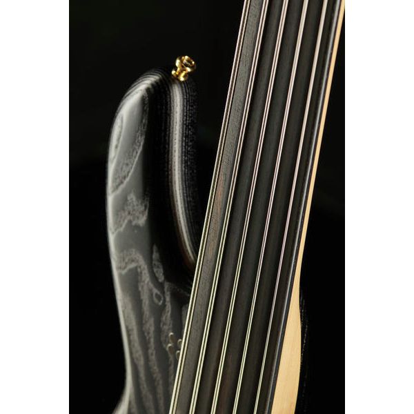 Sandberg Panther 5 fretless 35
