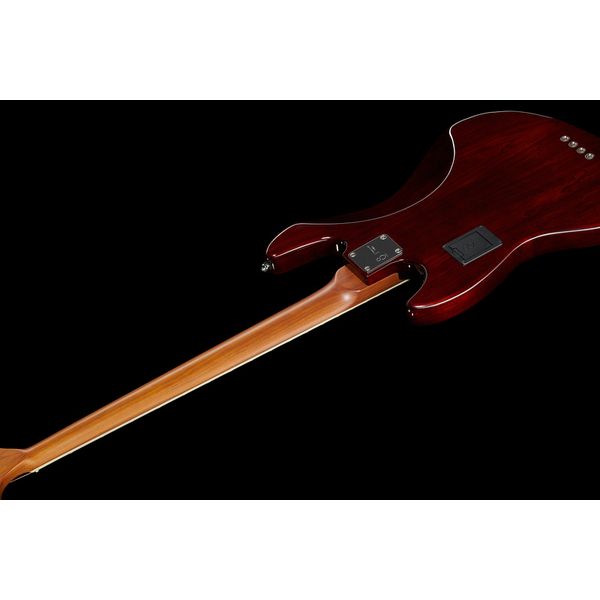 Marcus Miller V8-4 TS